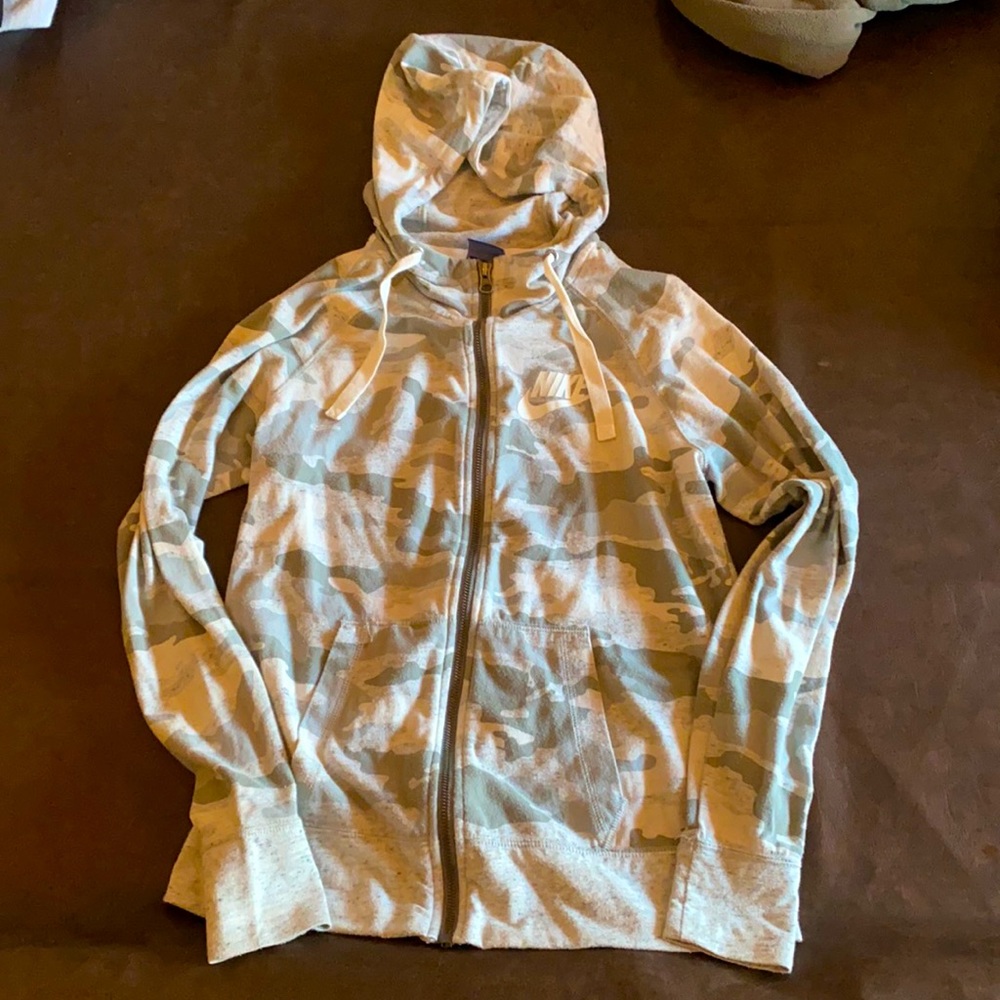Nike Camo Hoodie